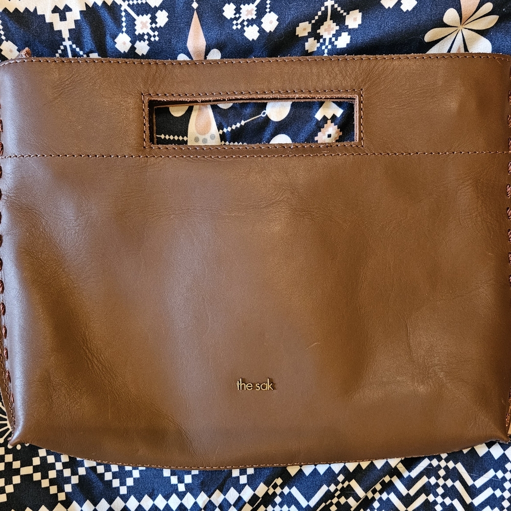NWOT✨️TheSak Brown Skinny Handbag W/ Strap - Picture 2 of 9